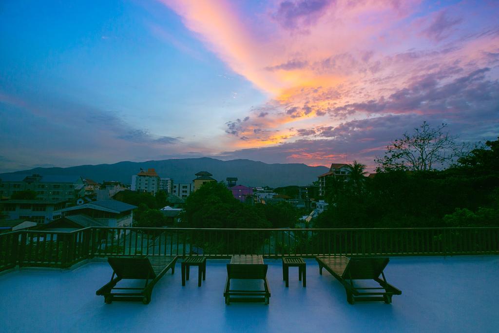 The Opium Chiang Mai Hotel Екстериор снимка